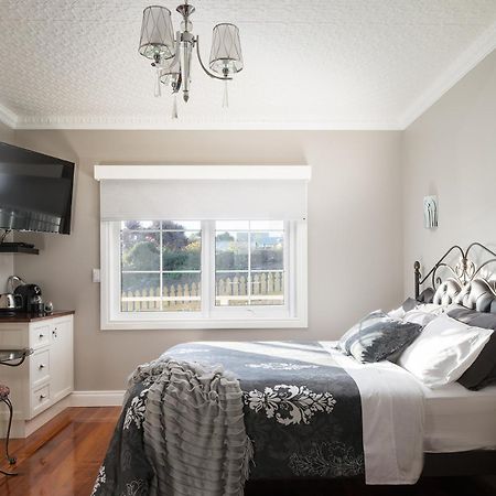 Noah'S Stanley Luxury Bed And Breakfast Exterior foto
